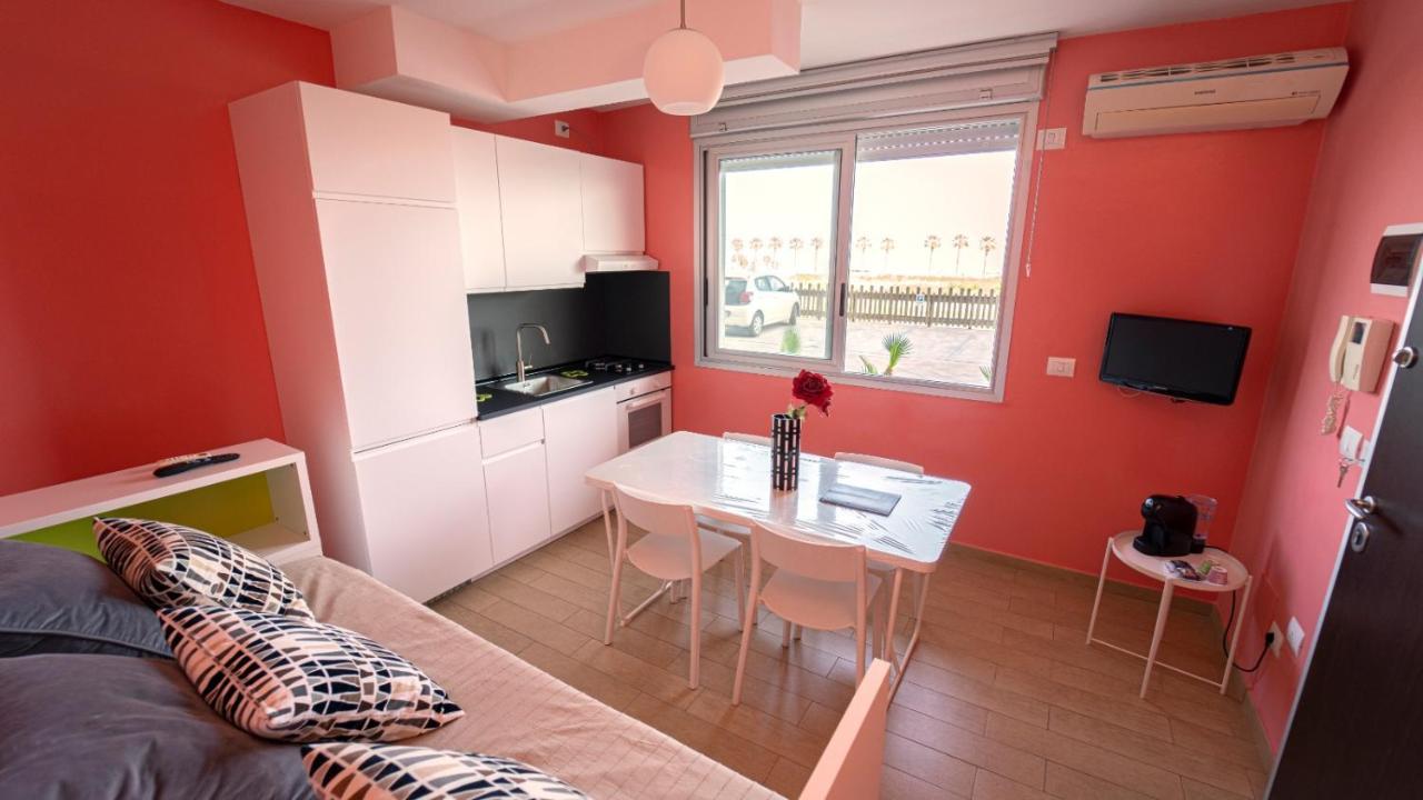 La Palma Del Sol Bed & Breakfast Barletta Luaran gambar